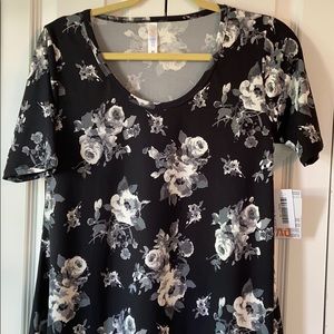 NWT LuLaRoe Perfect T